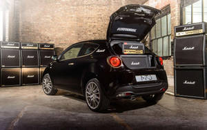 Vintage Marshall Amps In A Car Trunk Wallpaper