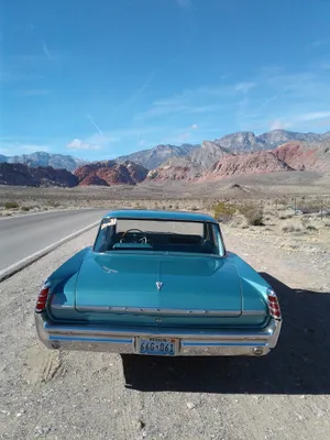 Vintage Pontiac Catalina In Brilliant Sunset Wallpaper