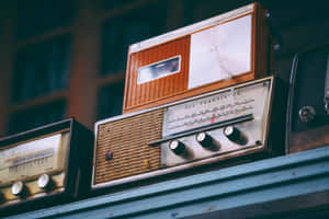 Vintage Radio Collection Wallpaper