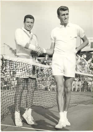 Vintage Tennis Players Net Handshake Wallpaper