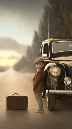 Vintage Traveler Child With Suitcase Wallpaper