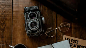 Vintage Twin Lens Camera Wallpaper