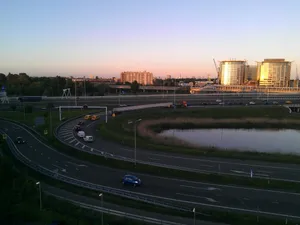 Vlaardingen Highway Dusk View Wallpaper