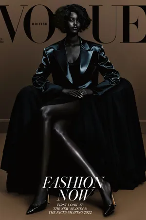 Vogue Aesthetic Fashion Cover2022 Wallpaper