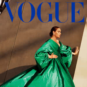 Vogue Emerald Elegance Cover Wallpaper