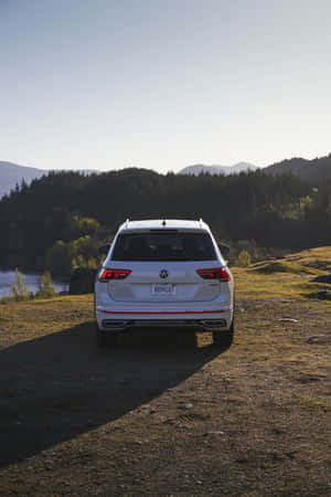 Volkswagen Tiguan Outdoor Adventure Wallpaper