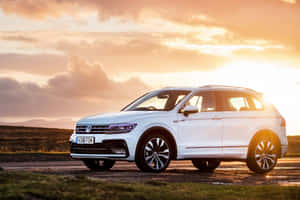 Volkswagen Tiguan Sunset Drive Wallpaper