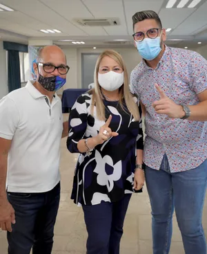 Wanda Vázquez Garced Portrait Wallpaper