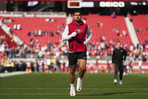 Warming Up San Francisco 49ers Arik Armstead Wallpaper