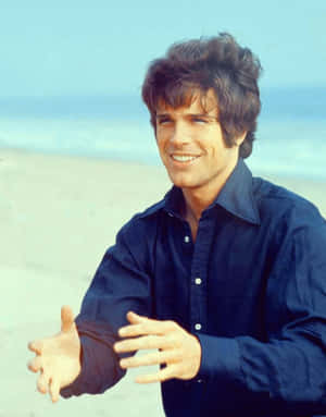 Warren Beatty Smiling In A Suit Wallpaper