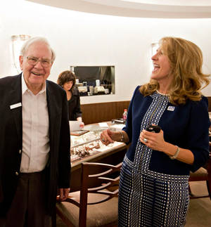 Warren Buffett Mary Rhinehart Berkshire Ceos Wallpaper