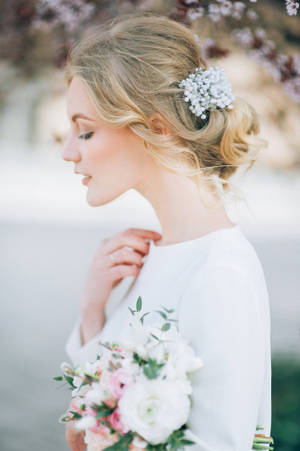 Wedding Aesthetic Floral Headband Wallpaper