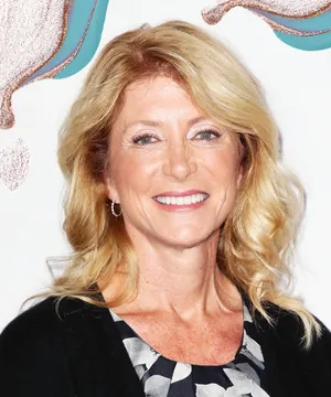 Wendy Davis Smiling Wallpaper
