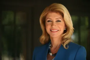 Wendy Davis Wears A Blue Suit Wallpaper