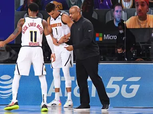 Wes Unseld Basketball Coach Sidelines Wallpaper