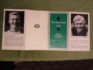 West Ham United F.c. Bobby Moore Wallpaper