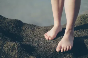 Wet Girl Feet On Sand Wallpaper