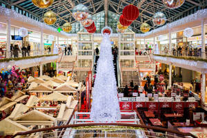 White Christmas Tree Shopping Mall Wallpaper