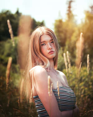 White Girl In A Striped Tube Top Wallpaper