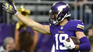 Wide Receiver Legend Adam Thielen Wallpaper