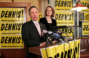 Wife Of Dennis Kucinich At The Back Wallpaper