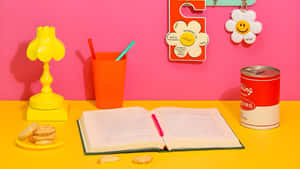 Wiggle Wiggle Study Setup Wallpaper