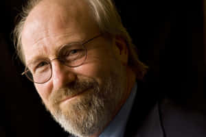 William Hurt - A Hollywood Legend Wallpaper