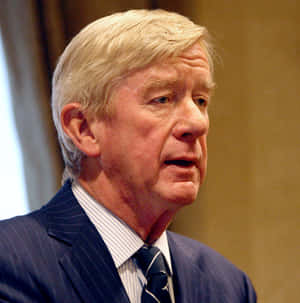 William Weld Wearing Coat And Tie Wallpaper