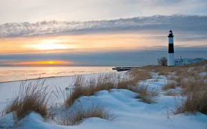 Winter Beach: Tranquil And Serene Wallpaper