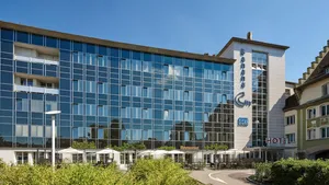 Winterthur Hotel Exterior View Wallpaper