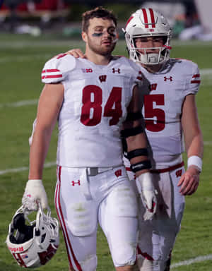 Wisconsin Badgers Football Players Post Game Wallpaper