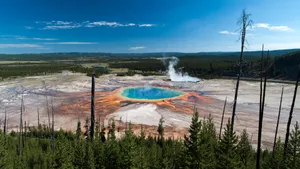 Witness The Grandeur Of Yellowstone Wallpaper