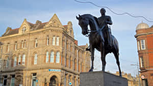 Wolverhampton Horseman Statue Barclays Building Wallpaper