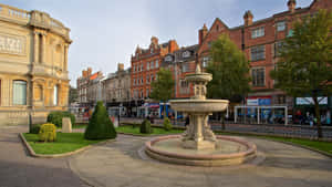 Wolverhampton Town Centre Fountainand Architecture Wallpaper