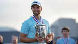 Wyndham Clark In Swing Action Wallpaper