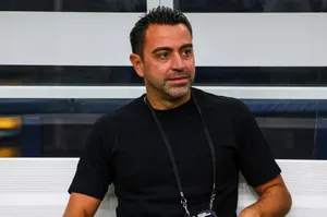 Xavi Sideline Concentration Wallpaper