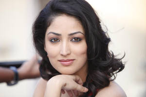 Yami Gautam Birthmark Wallpaper