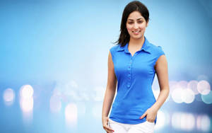 Yami Gautam Casual Wallpaper