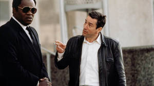 Yaphet Kotto And Robert De Niro In Midnight Run Wallpaper