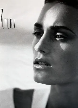 Yasmin Le Bon Looking Elegant In Casual Attire. Wallpaper