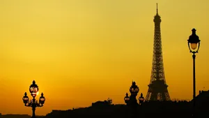 Yellow Hd Eiffel Tower Sunset Wallpaper