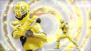 Yellow Rangerin Action Wallpaper