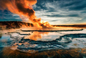 Yellowstone National Park Great Fountain Wallpaper