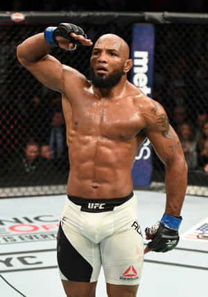 Yoel Romero Salutation At Ufc 205 Wallpaper