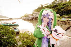Yoshino Himekawa Cosplay Wallpaper
