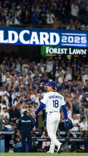 Yoshinobu Yamamoto World Series Moment Wallpaper