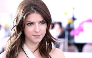 Young Celebrity Actress Anna Kendrick Wallpaper