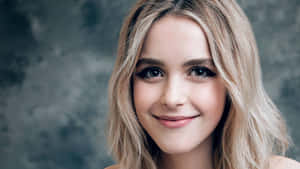 Young Female Model Kiernan Shipka Wallpaper