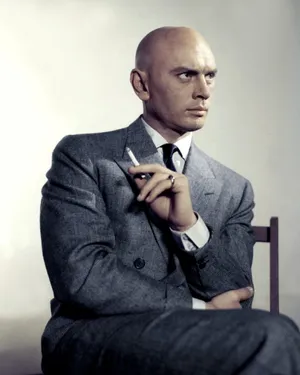 Yul Brynner: Classic Style Icon Wallpaper