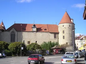 Yverdon Castle Historical Building Switzerland Wallpaper
